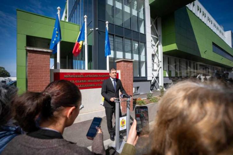 Miruță: Condițiile decente într-un spital și echipamentele moderne nu sunt un lux, ci o obligație a statului față de oameni