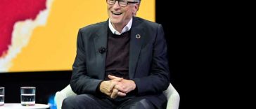 Inteligența artificială ar putea provoca ”un miliard de decese” dacă nu este reglementată, afirmă Bill Gates