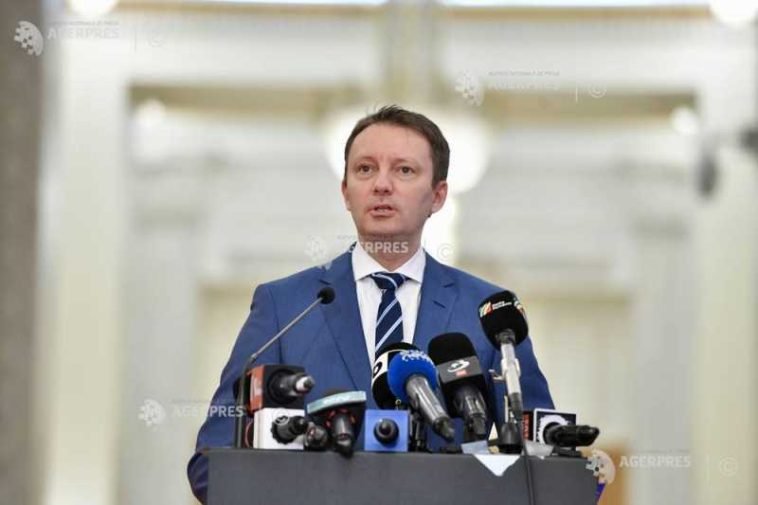 Program de guvernare/Apărare: Investițiile cresc până la 5% din PIB; furnizor de securitate în NATO și UE și Parteneriat Strategic cu SUA