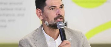 Sector 1: Primăria a început să transforme curțile blocurilor în grădini