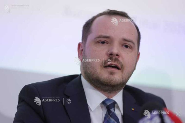 Social-democrații critică programul de guvernare/ Rogobete: O rușine; Intotero: Un program de guvernare nu înseamnă să înșiri intenții…