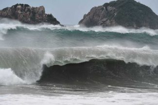 Uraganul Polo, de categoria a 5-a, amenință coastele Mexicului