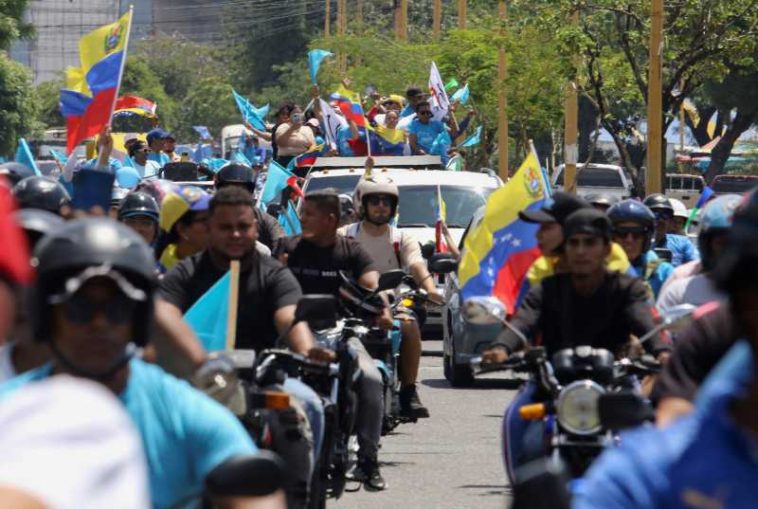 Venezuela: Manifestații pentru revenirea liderei opoziției, Maria Corina Machado