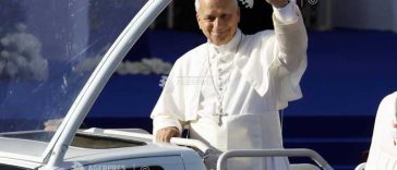 Papa Leon al XIV-lea își încheie la Metz călătoria sa apostolică în Franța