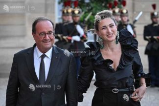 Franța: Francois Hollande afirmă că ar putea candida în 2027 dacă victoria pare realizabilă (presă)