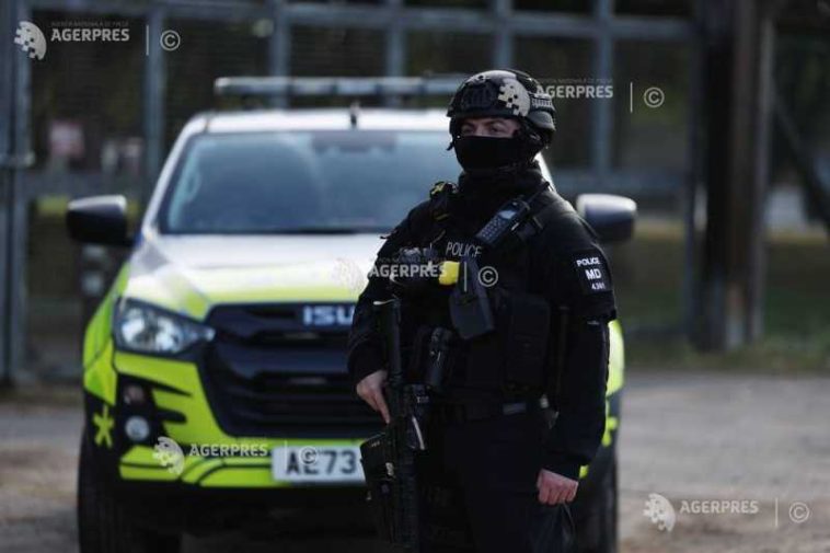 Suspecții arestați aproape de o bază aeriană britanică folosită de SUA în atacurile împotriva Iranului au fost interogați