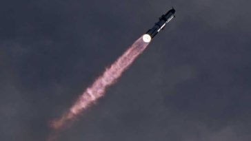 Lansare cu succes a megarachetei Starship, a SpaceX, în prima sa misiune pe orbită