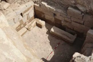 Un bogat mormânt etrusc vechi de 2.700 de ani, descoperit la Vulci, la nord de Roma