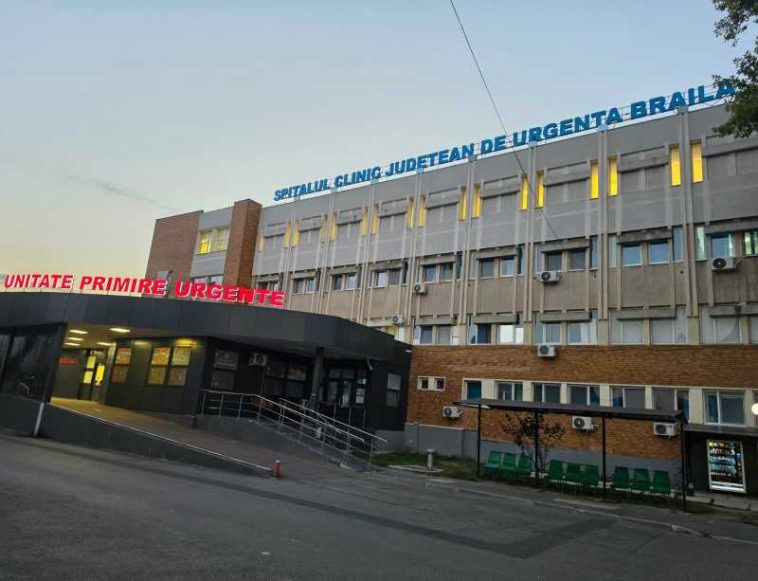 Brăila: Copil de 10 luni în stare critică din cauza unei tumori în intestin, salvat de chirurgii de la SCJU