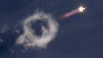 Starship a eliberat pe orbită primii sateliți Starlink V3