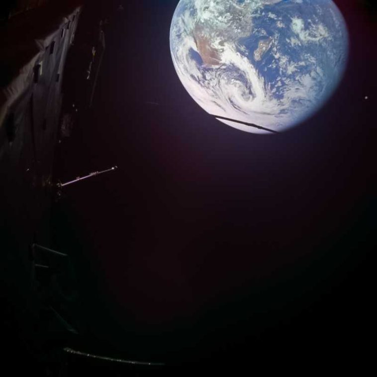 În drum spre Jupiter, sonda JUICE a primit un impuls gravitațional de peste 12.000 km/h de la Pământ