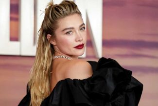 Florence Pugh spune că noua ecranizare ”La răsărit de Eden” propune o versiune mai luminoasă a personajului Cathy