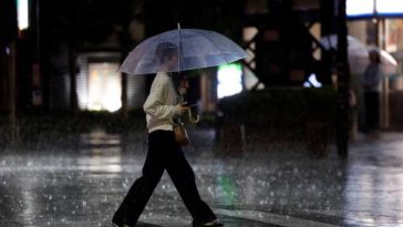 Tokyo se confruntă cu cea mai lungă serie de zile ploioase din istoria înregistrărilor sale