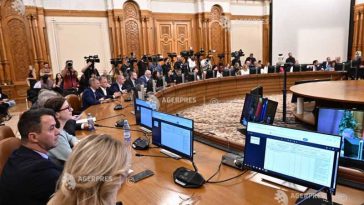 Parlamentul se reunește pentru votul de învestitură a Guvernului Siegfried Mureșan