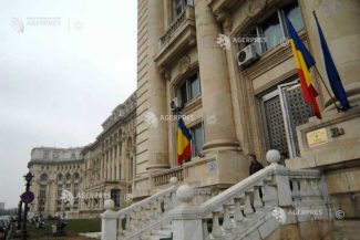 Sesizarea președintelui Nicușor Dan asupra Legii privind decarbonizarea în sectorul energetic, la CCR