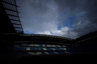Fotbal: Conducerea lui Manchester City trebuie să demisioneze, consideră fostul său președinte David Bernstein