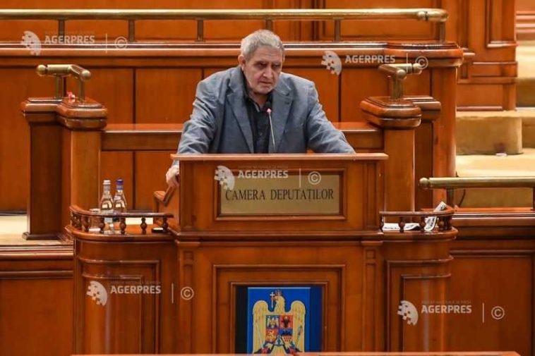 Parlament – învestire Guvern/ Pambuccian: Grupul minorităților naționale va vota liber