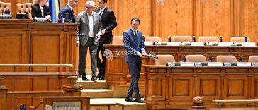 Guvernul Siegfried Mureșan a fost respins de Parlament (oficial)