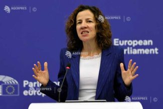 Mînzatu: Susțin cu tărie consolidarea negocierii colective în România; protecția salariaților trebuie să fie una reală