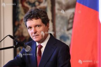 VIDEO Nicușor Dan: Poate că noi, cei din țară, trebuie să învățăm de la cei ce au ales să trăiască în afară
