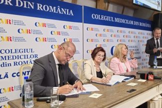 Semnarea acordului de colaborare dintre C.N. UNIFARM S.A. și Colegiul Medicilor din România pentru semnalarea medicamentelor indisponibile