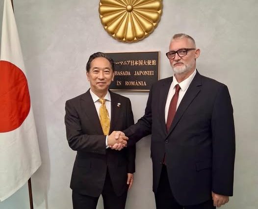 Dr. ing. Adrian-Victor Vevera, directorul ICI București, în întâlnire cu Ambasadorul Japoniei Takashi Katae și echipa Ambasadei la București