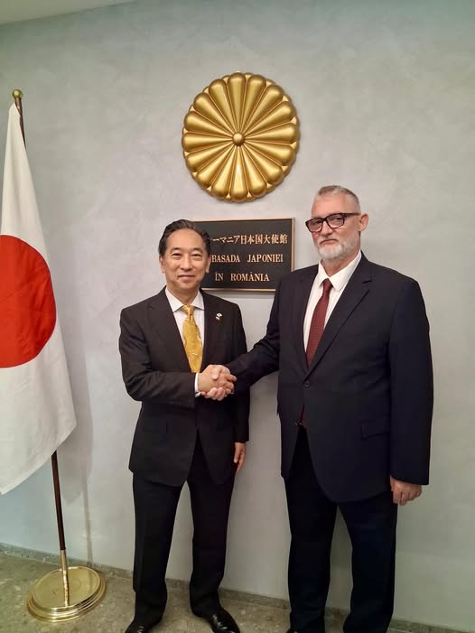 Dr. ing. Adrian-Victor Vevera, directorul ICI București, în întâlnire cu Ambasadorul Japoniei Takashi Katae și echipa Ambasadei la București