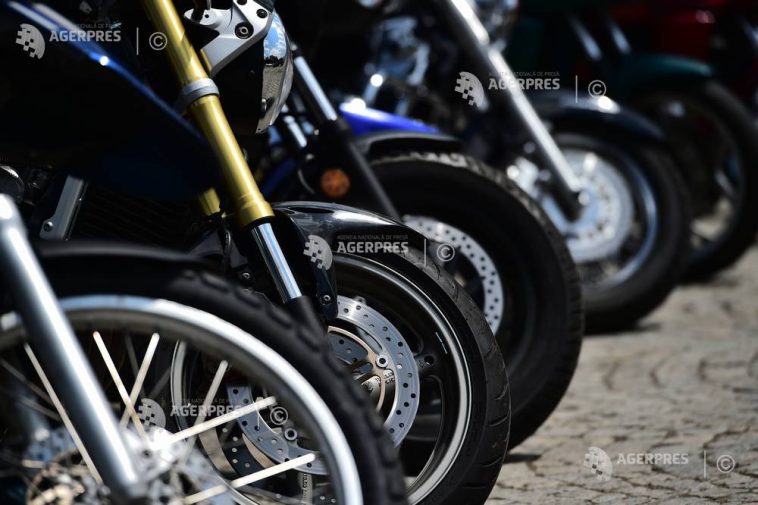 INS: Afacerile din comerțul cu autovehicule și motociclete au scăzut cu 2,4% în primele șapte luni ale anului