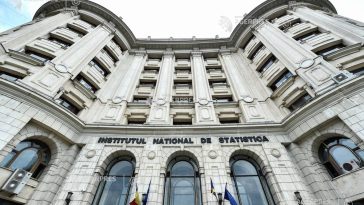 INS: Volumul cifrei de afaceri din comerțul cu amănuntul a scăzut în primele șapte luni cu 5,7%