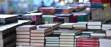 Sector 6: Lansări de carte și întâlniri cu autori, în weekend, în Piațeta Favorit, la ‘Grădina cu Cărți’