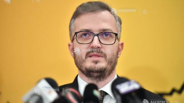 Avrămescu (AUR) spune că s-au strâns 119 semnături de parlamentari pentru suspendarea președintelui pe o platformă online