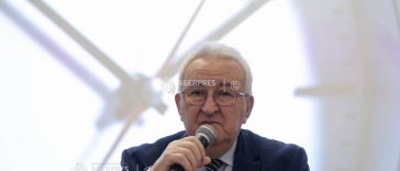 Luna de Conștientizare a Cancerelor Ginecologice/ FABC: Femeile adulte trebuie incluse în prevenție