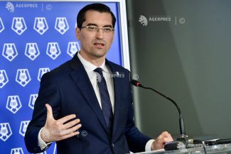Fotbal: Răzvan Burleanu (FRF) – Trebuie să îl susținem pe arbitrul Istvan Kovacs și atunci când greșește