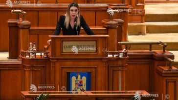 Parlament – învestire Guvern/ Buzoianu le-a cerut social-democraților ‘să nu mai blocheze România’