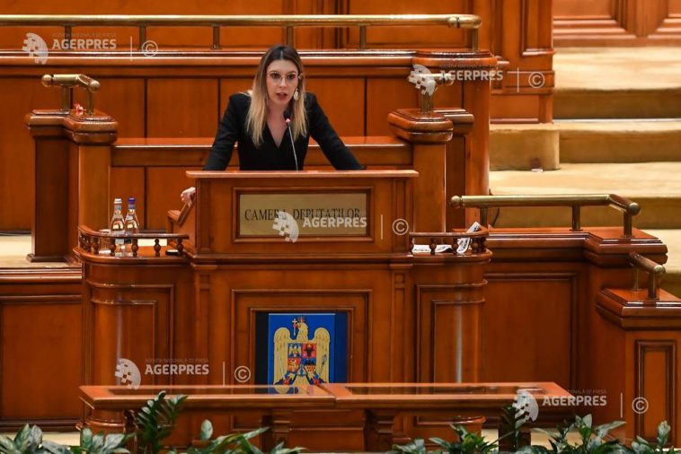 Parlament – învestire Guvern/ Buzoianu le-a cerut social-democraților ‘să nu mai blocheze România’