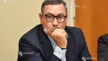 Camera Deputaților/Ponta: România e în faliment, cu un picior în groapă, pentru că nu avem Guvern