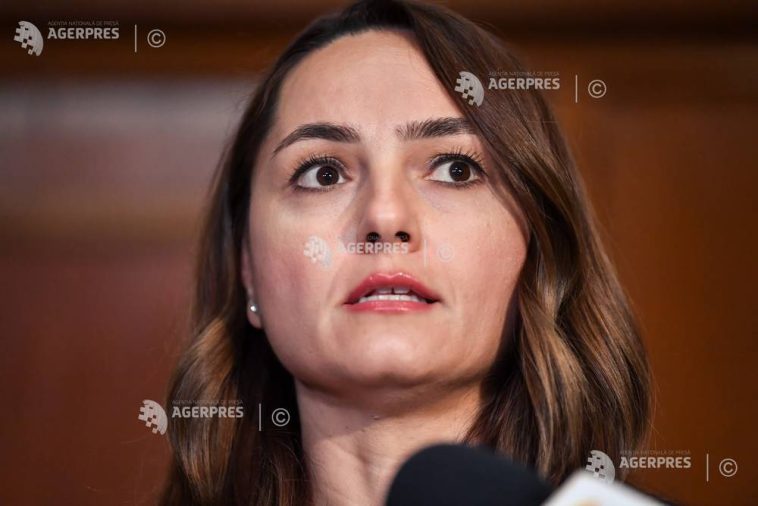 Anamaria Gavrilă: Parlamentarii POT nu votează Guvernul Mureșan