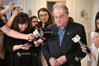 Blaga, despre suspendarea președintelui: Doamne ferește! Nu s-a discutat în PNL, sunt șopârle