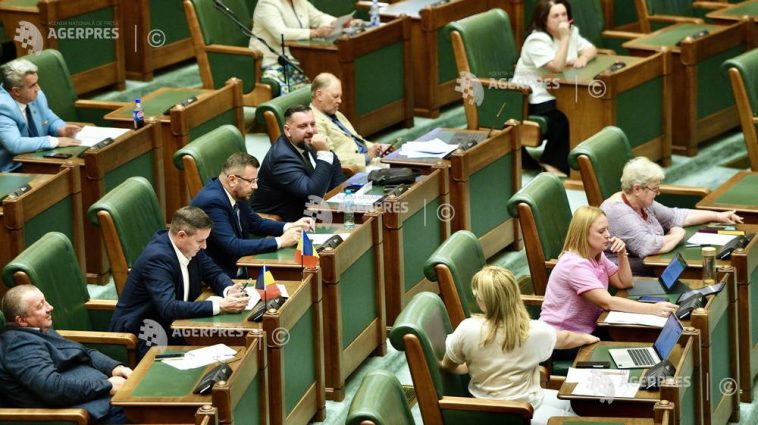 Senat: Casa teritorială de pensii – obligată să răspundă în 45 de zile contestațiilor la dosarele de pensii