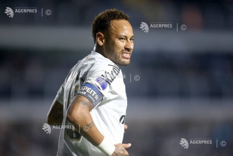 Fotbal: Neymar, furios pe starea terenului după eliminarea lui Santos din Cupa Braziliei