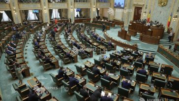 Plenul Senatului/ Comisia de constituționalitate va ancheta și zborul privat la Mykonos al unui judecător de la CCR alături de politicieni