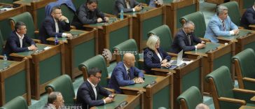 Senat: George Ștefanache și-a anunțat în plen demisia din USR