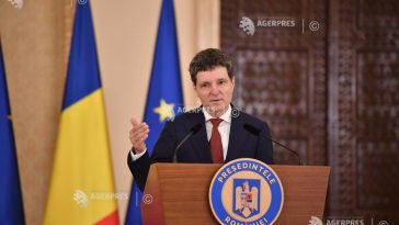 Nicușor Dan: Sunt necesare politici publice care să vizeze sprijinirea elevilor aflați în risc educațional