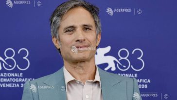 Festivalul de Film de la Veneția 2026/Gael Garcia Bernal explorează masculinitatea și clasa socială în pelicula ”Hombre al Agua”
