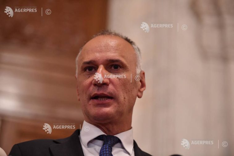 USR: Mergem optimiști cu aceste consultări pentru Guvernul Mureșan; este un program de guvernare reformist