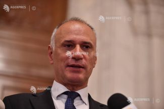 Șipoș (USR): Încă mai e timp pentru a strânge cele 233 de voturi pentru învestirea Guvernului