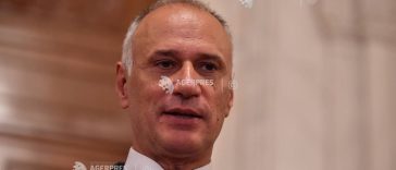 Șipoș (USR): Încă mai e timp pentru a strânge cele 233 de voturi pentru învestirea Guvernului