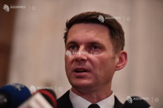 Abrudean: Premierul desemnat prezintă marți programul de guvernare; nu va face un pas în spate