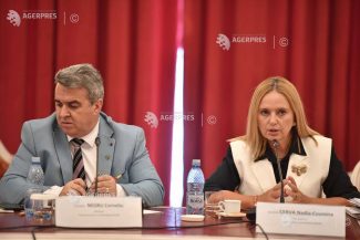 Senat/Ancheta privind întâlnirea Bolojan-Tănăsescu: Mircea Abrudean și Simina Tănăsescu, invitați la audieri pe 15 septembrie