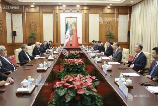China, pregătită să apere ‘interesele legitime’ ale Iranului, îndeamnă Teheranul și SUA la reținere